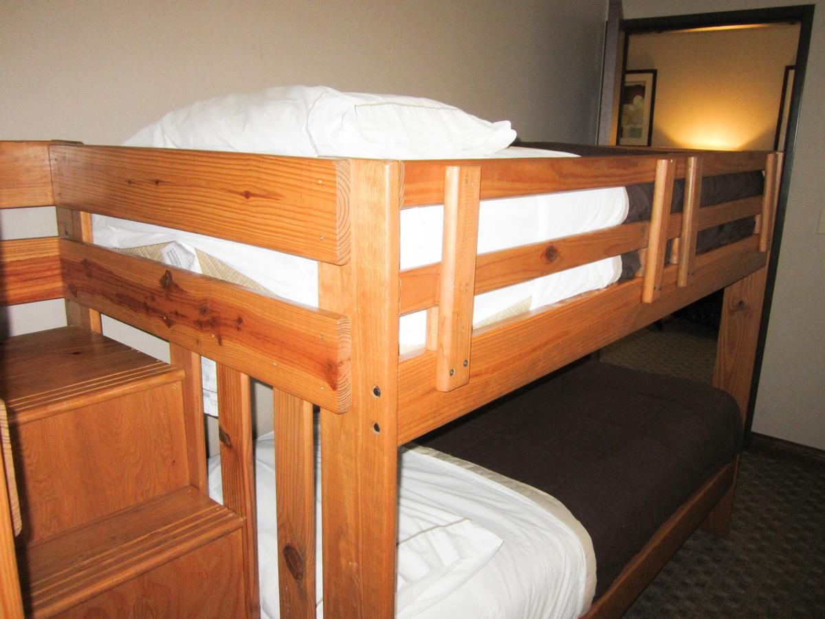 Bell'S Extended Stay And Suites St. Robert Buitenkant foto