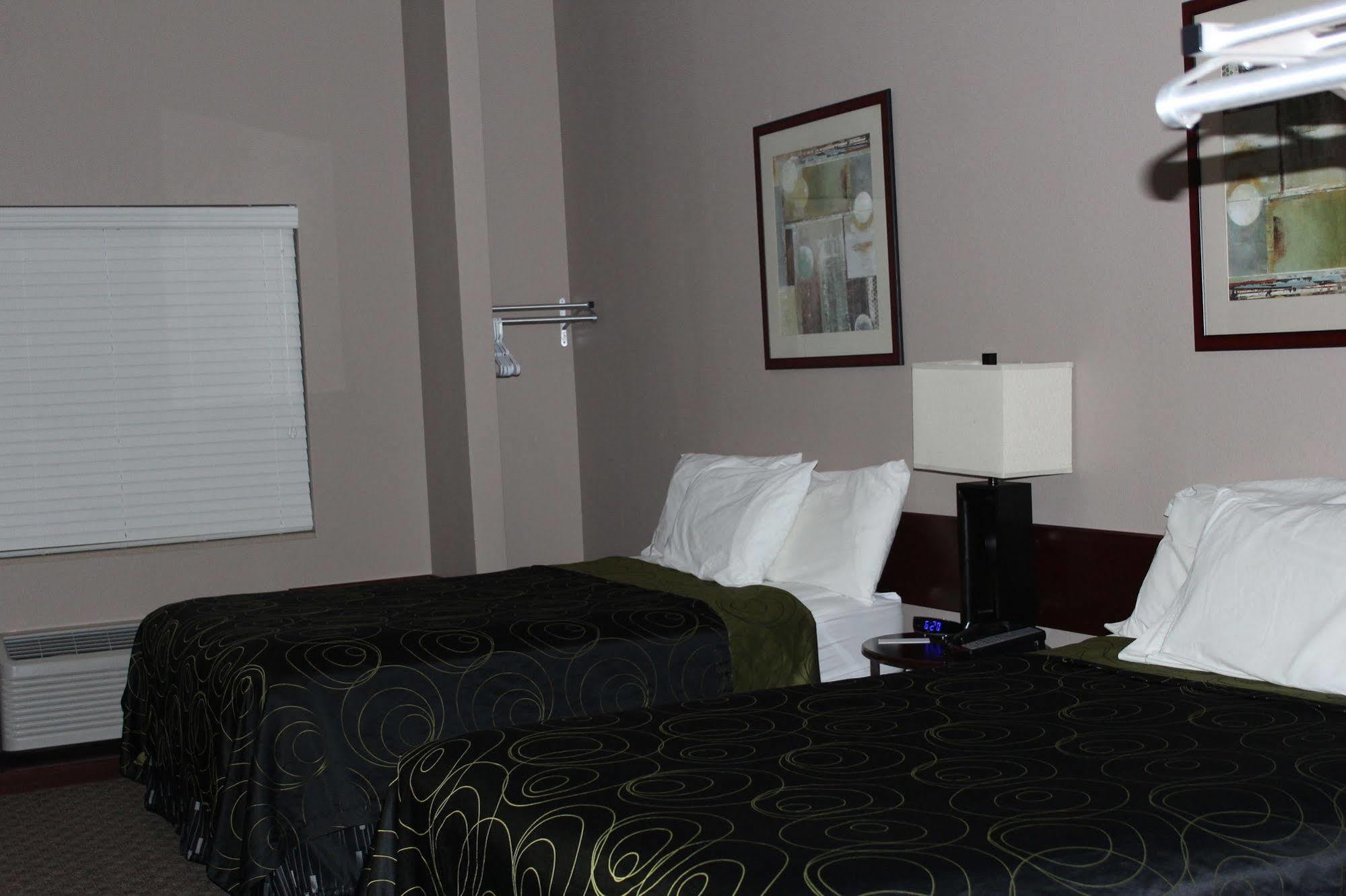 Bell'S Extended Stay And Suites St. Robert Buitenkant foto
