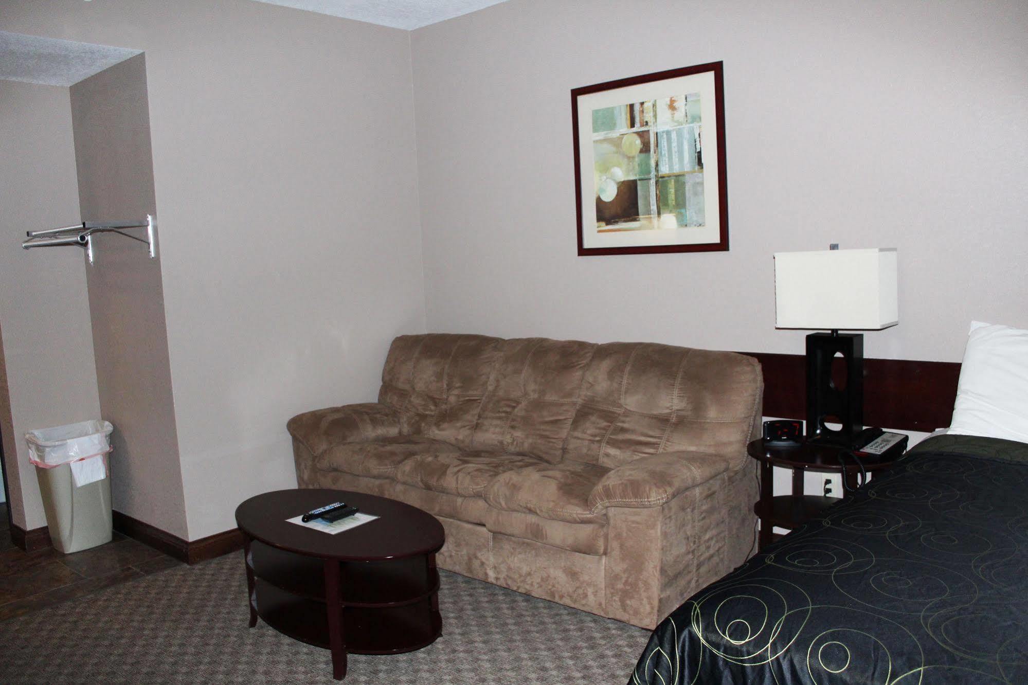 Bell'S Extended Stay And Suites St. Robert Buitenkant foto